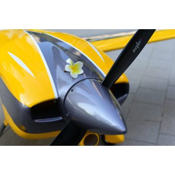   Skywing Rc Edge 540 V3 104" (2642mm), Sárga/Szürke ARF Szett.