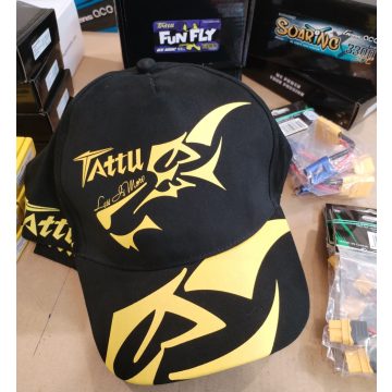 Tattu Fekete Baseball Sapka, Sárga felirattal (1db)